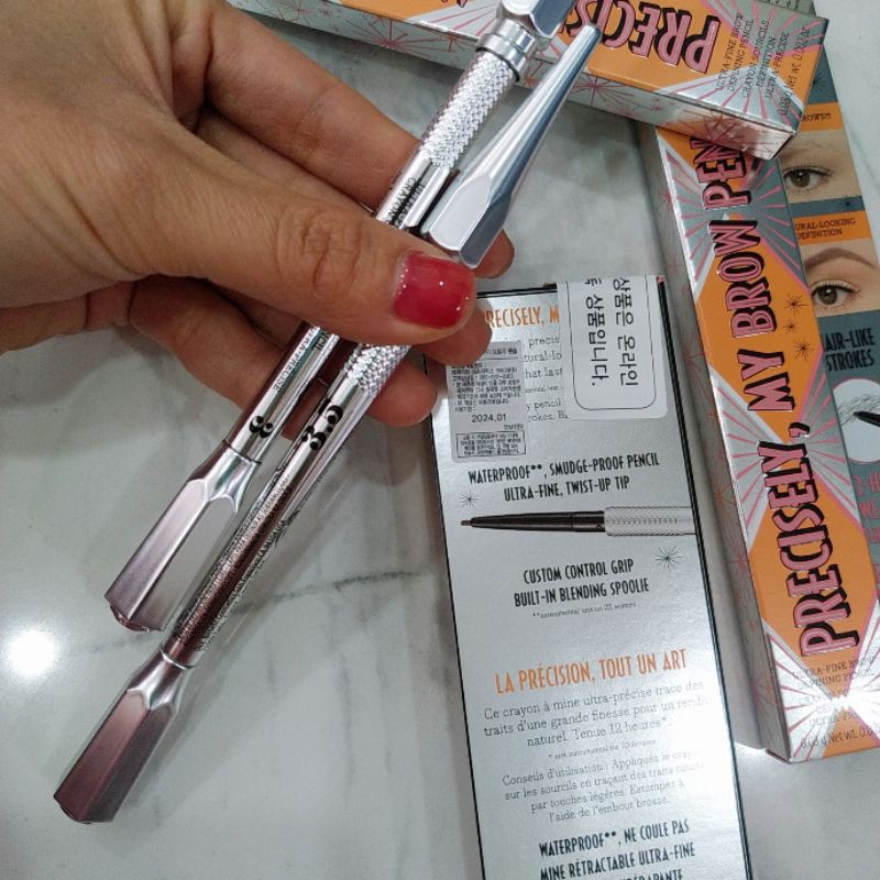 Chì kẻ mày không trôi Benefit precisely my brow eyebrow pencil