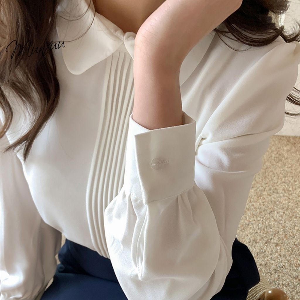 Áo sơ mi nữ trắng dài tay công sở Munxuu, thiết kế xếp li ngực, cổ tròn thanh lịch - SP27