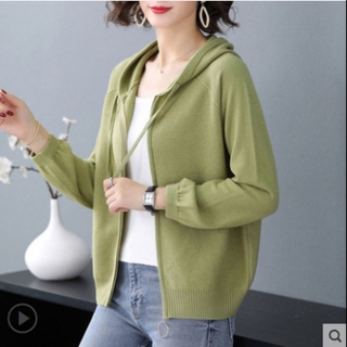 Áo len có mũ trùm dáng rộng ngắn màu trơn cá tính cho nữ