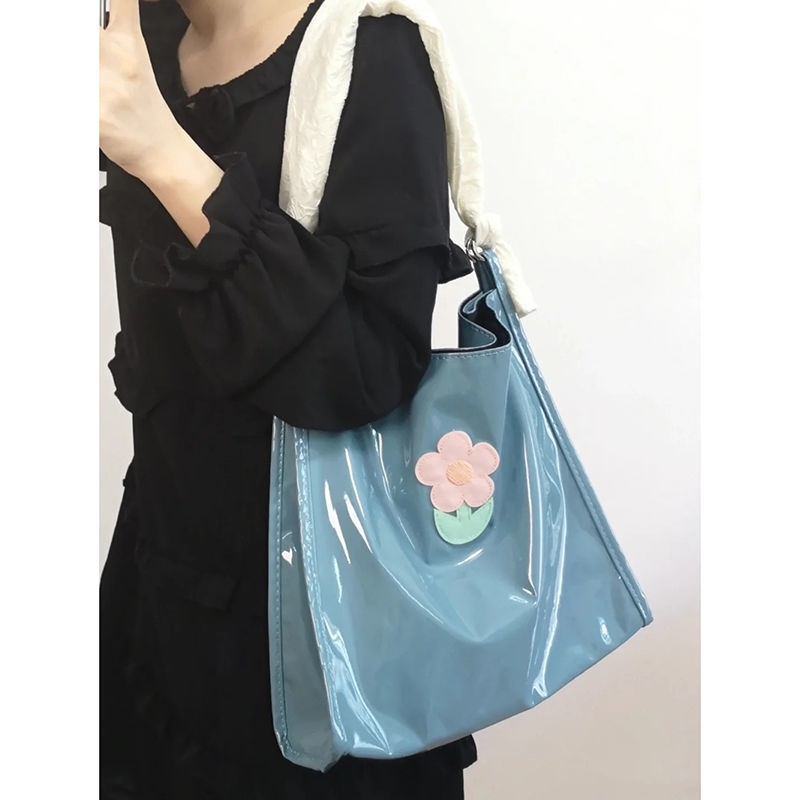 Túi Xách Da Bóng Sức Chứa Lớn Họa Tiết Hoa Thời Trang Mùa Thu Ngọt Ngào Dễ Thương Cho Nữ 2 Kiểu