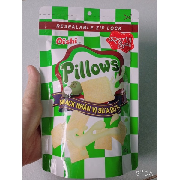 Bánh Snack Nhân Sữa Dừa Oishi Pillows (100g)