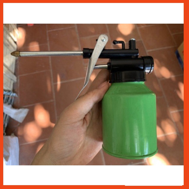 Vịt Dầu  - Bình Bơm Nhớt