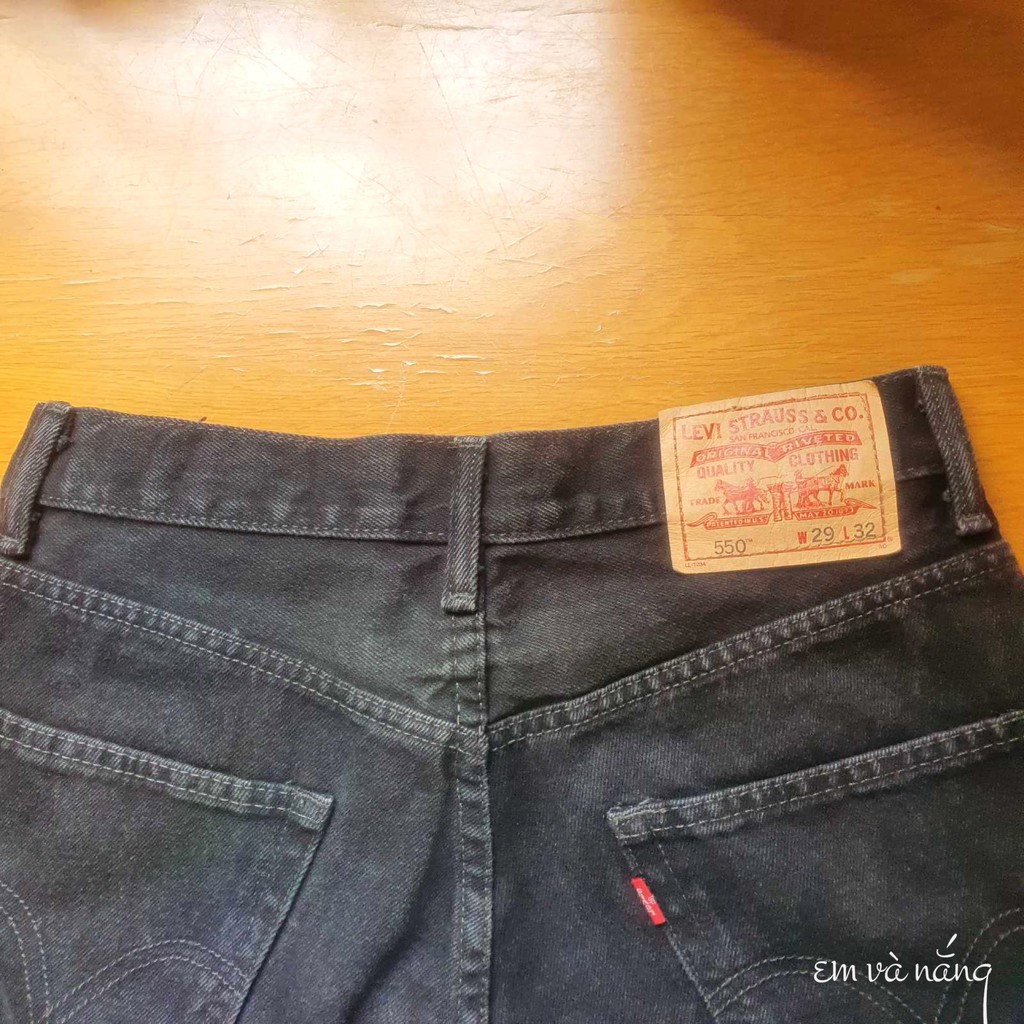 Quần jeans đen hiệu Levis vintage - Em và nắng