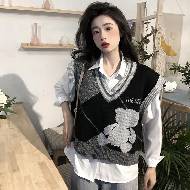 Áo khoác dệt kim cổ chữ V họa tiết gấu xinh xắn dành cho nữ