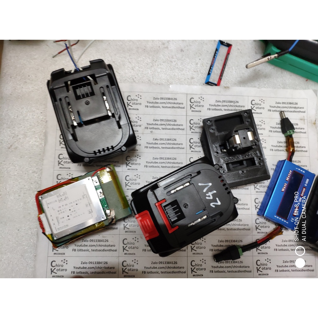 Bộ đế chuyển pin và pin khoan bê tông National 24V 7s2p 4Ah/bộ sang pin Makita cài LXT