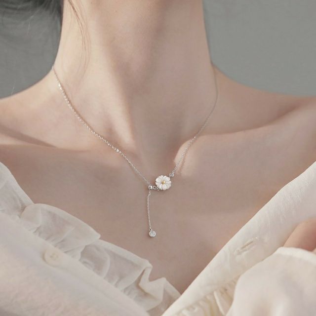 ( HÀNG CÓ SẴN CÓ VIDEO ẢNH THẬT )Dây chuyền bạc hoa cúc S925