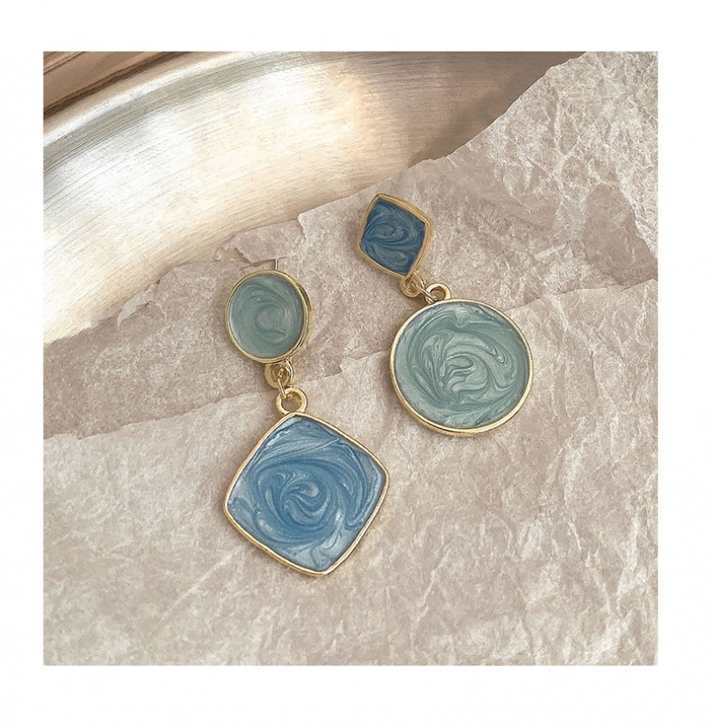 Khuyên Tai Nữ Dáng Dài Tạo Hình Độc Đáo