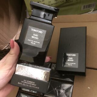 🌈Tom Ford Oud Wood EDP 100ml🍬🍬