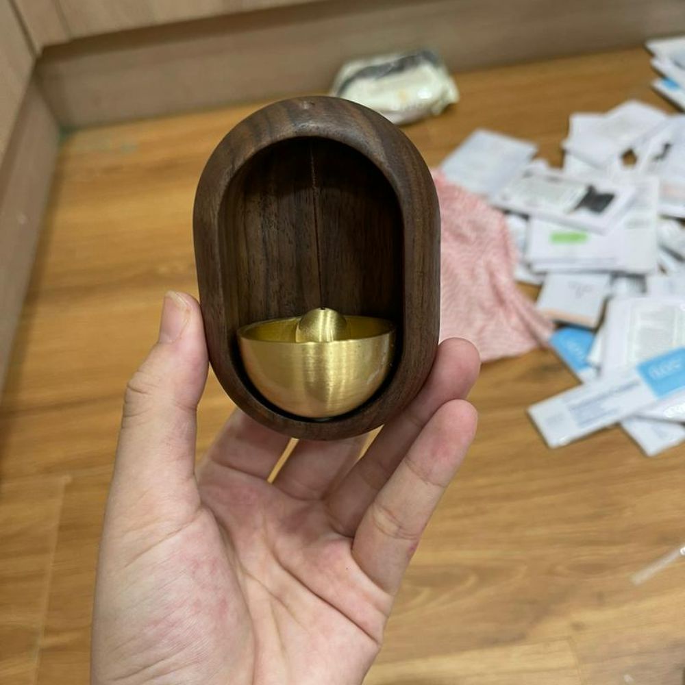 Chuông gió đồng thau phong thủy gắn cửa - chuông gió gỗ tự nhiên treo cửa công nghệ nhật bản , bảo hành 24 tháng