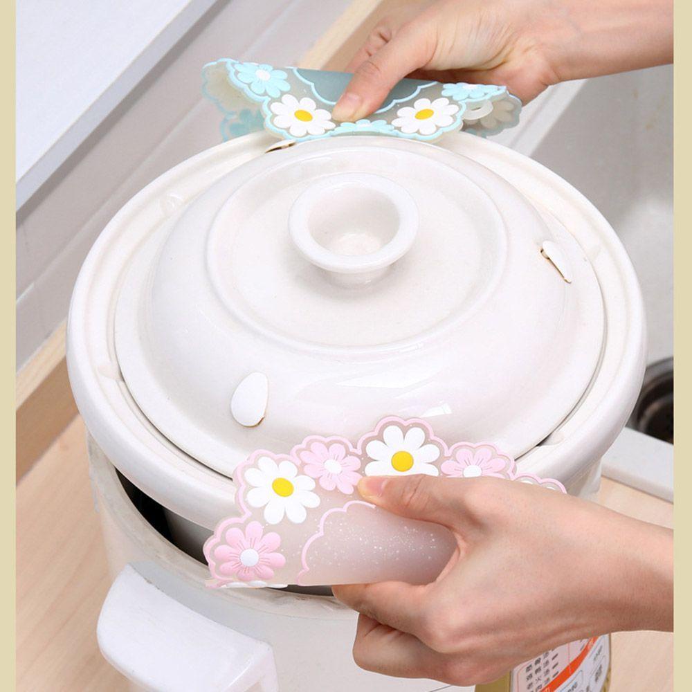 Đế Lót Ly Cách Nhiệt Họa Tiết Hoa Cúc Xinh Xắn Tiện Dụng Cho Gia Đình / Văn Phòng