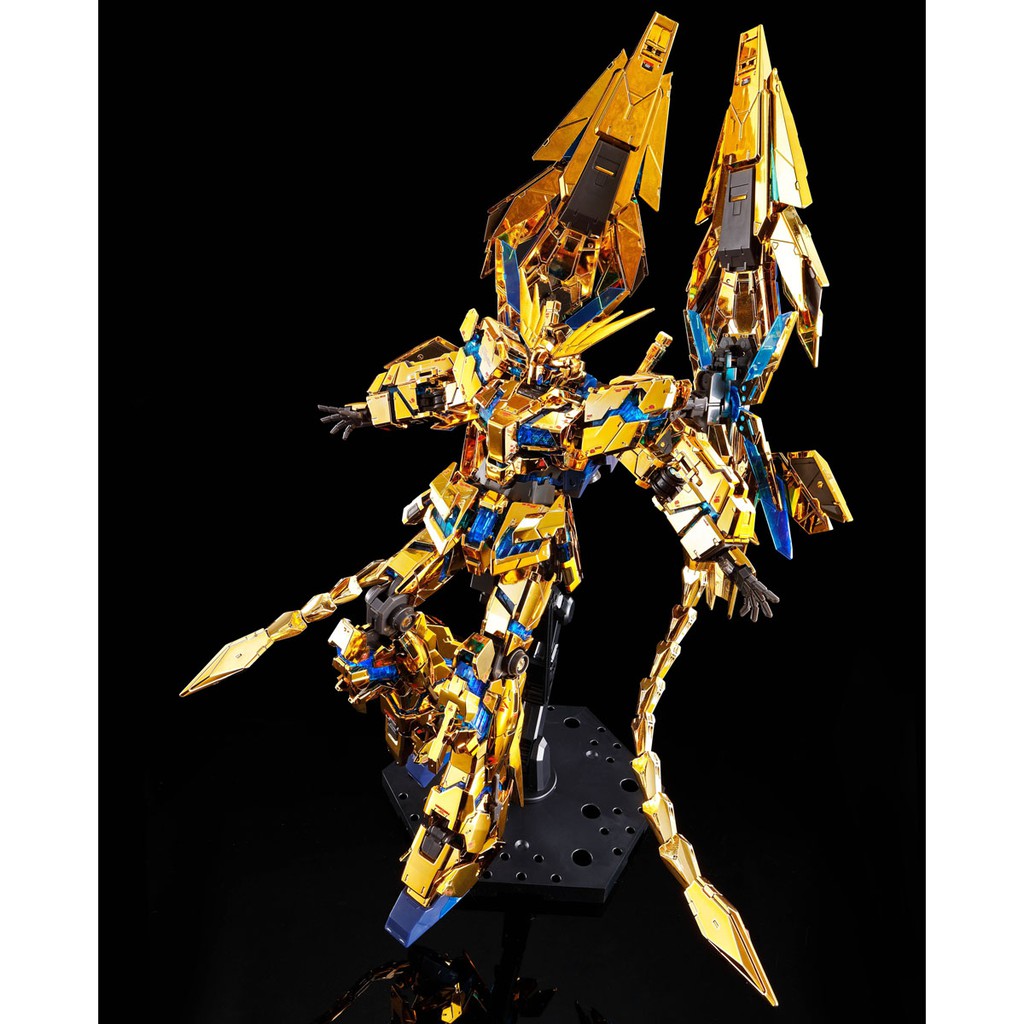 Mô Hình Lắp Ráp RG Unicorn Gundam 03 Phenex