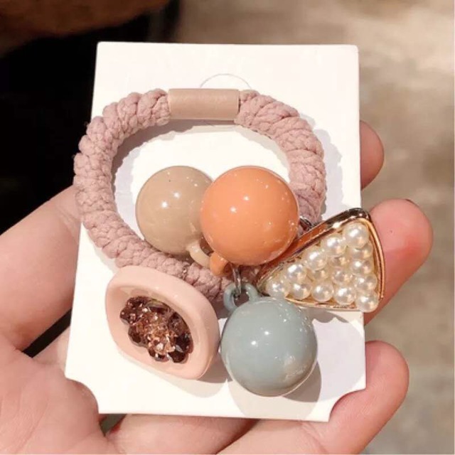 Chun buộc tóc 4 kỹ hiệu