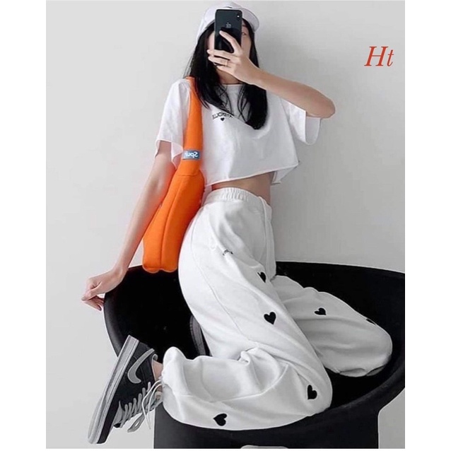 Bộ croptop+quần bom tim trắng HT12