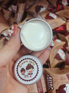 Kem face jelly sữa ong chúa