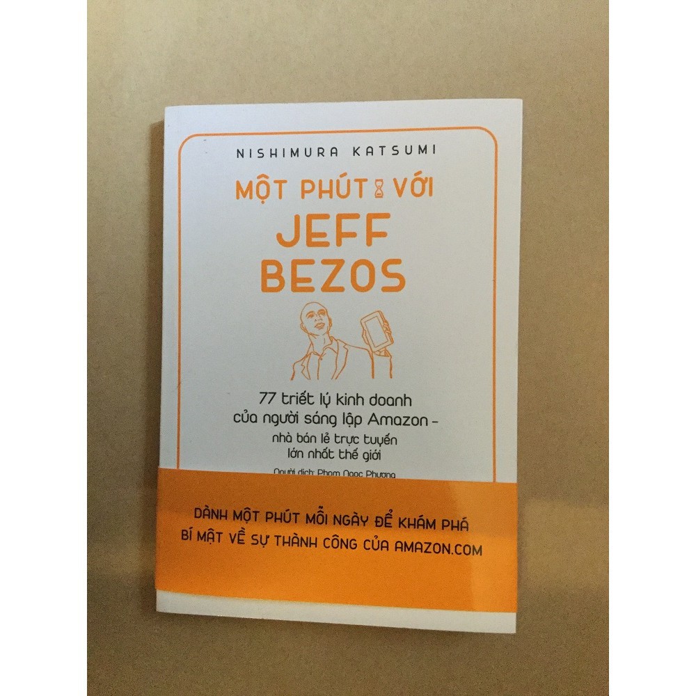 Sách - Một Phút Với Jeff Bezos