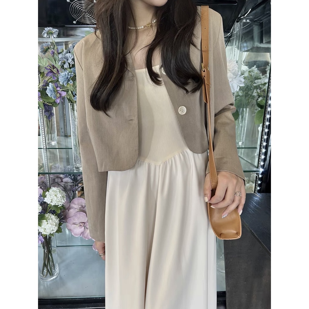 [Ảnh thật/Sẵn] Áo blazer dáng ngắn croptop dài tay 2 lớp ulzzang | BigBuy360 - bigbuy360.vn