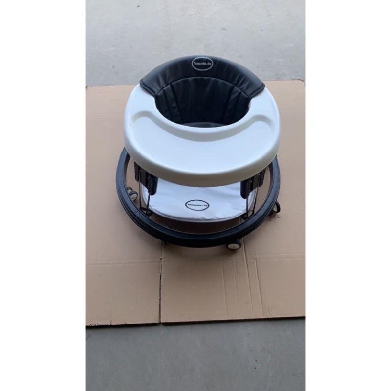 Xe trong tập đi cho bé Tomorrow thay đổi 9 nấc độc cao