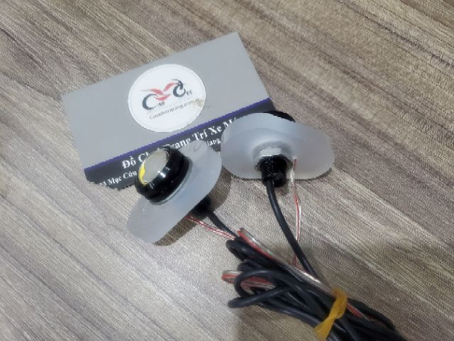 Xinhan cúc áo lớn viền led audi gắn mọi loại xe siêu đẹp