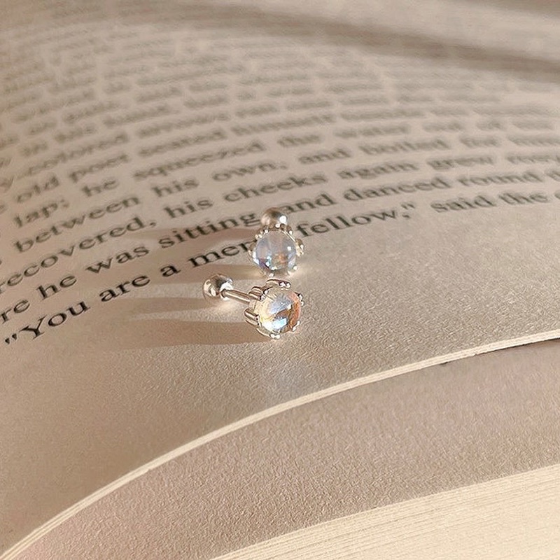 /velvetpink.acc/ Khuyên tai chốt bi vặn tròn hologram