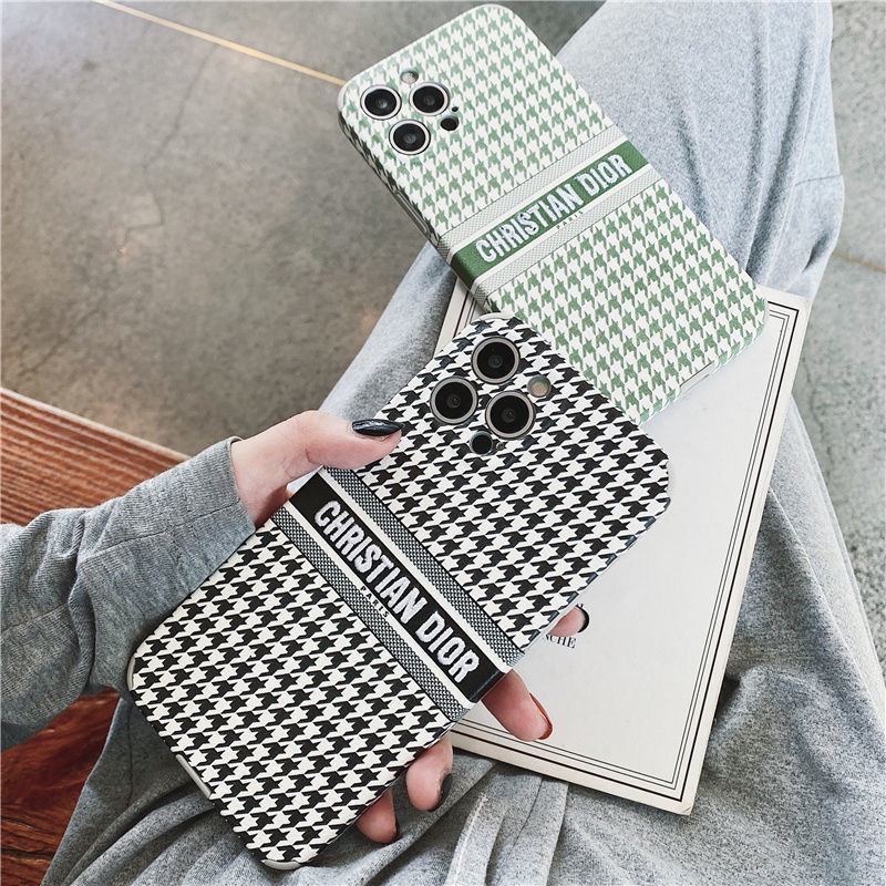 Sẵn sàng! Dior! Ốp Điện Thoại TPU Mềm Thêu Hình Dễ Thương Cho iPhone 12/12Pro 12 11 Pro Max iPhone 7/8 Pro X XR XS