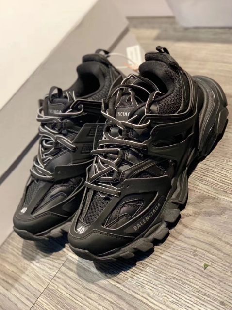 SALE Giày HOT (SẴN 1:1) GIÀY BALENCIAGA TRACK 3.0 CÓ ĐÈN LED 2020 ' ¹ " ˇ