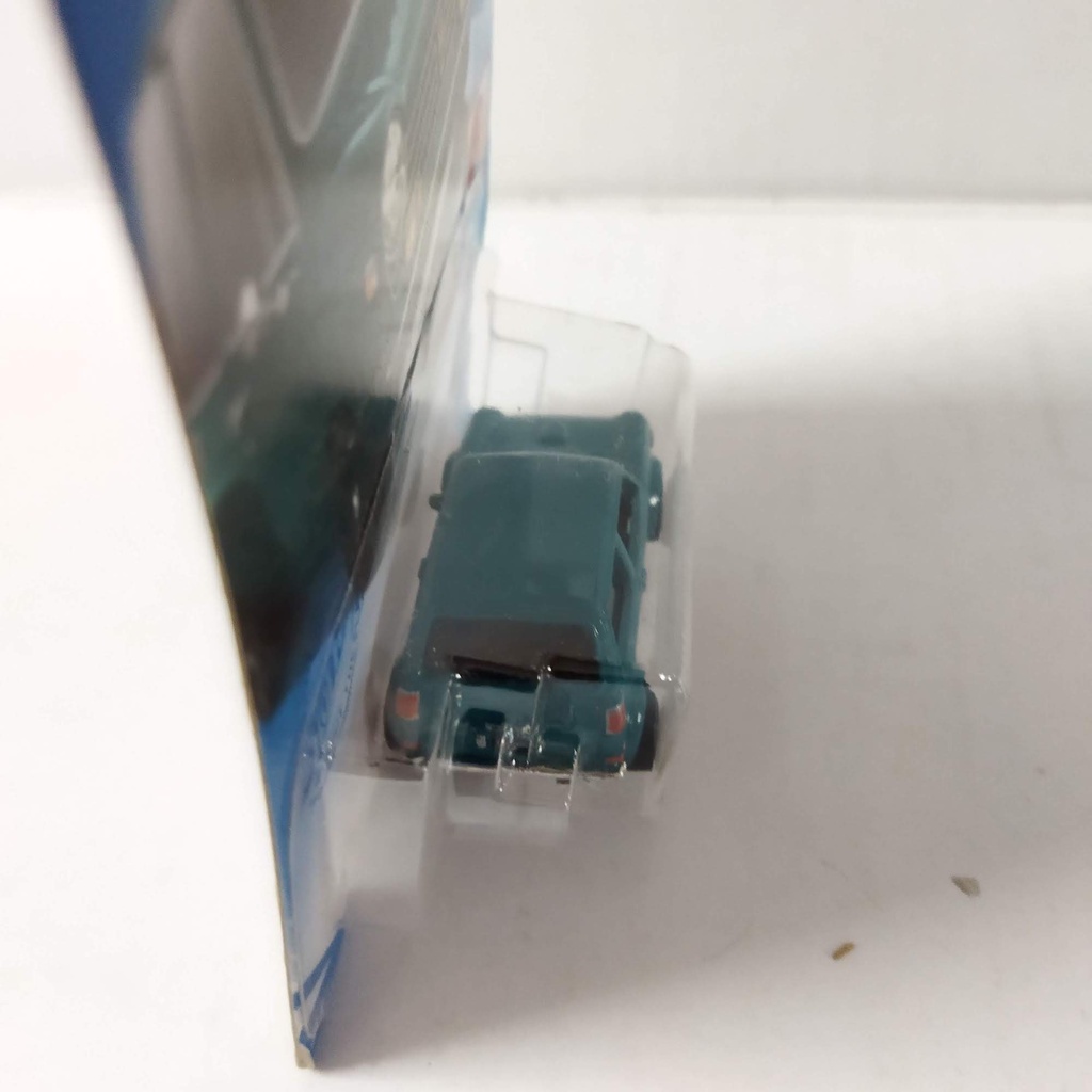 Xe Mô Hình Chính Hãng HotWheels - Custom 70 Honda N600