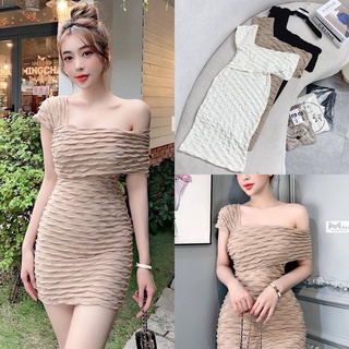 Đầm body xốp lệch vai