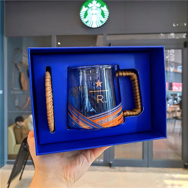 Bộ quà tặng ly thủy tinh Starbucks thổ cẩm kèm đế lót băfng cói dung tích 473ml