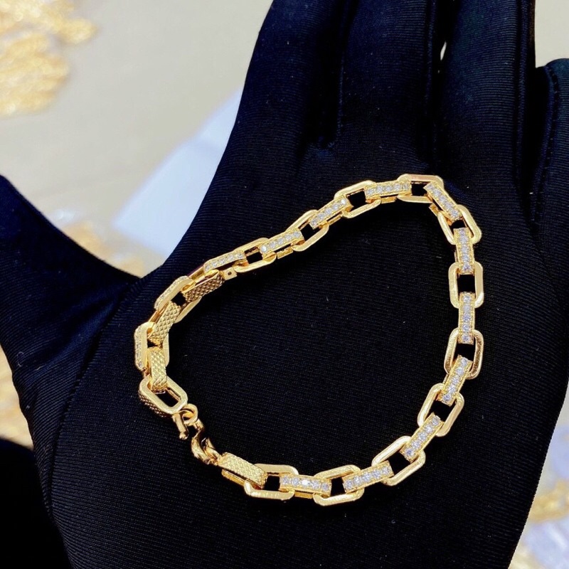 Lắc tay khối vuông gắn xoàn siêu đẹp LVX72