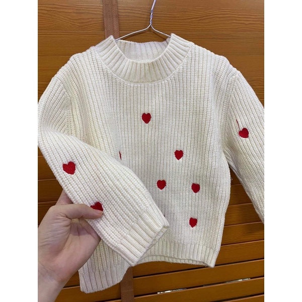 Áo Len tim cho bé