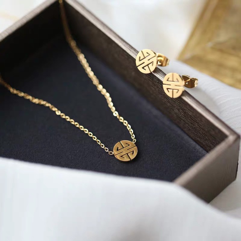 Dây chuyền dáng ngắn nhỏ bằng thép titan mạ vàng hồng 18K thời trang cá tính cho nữ