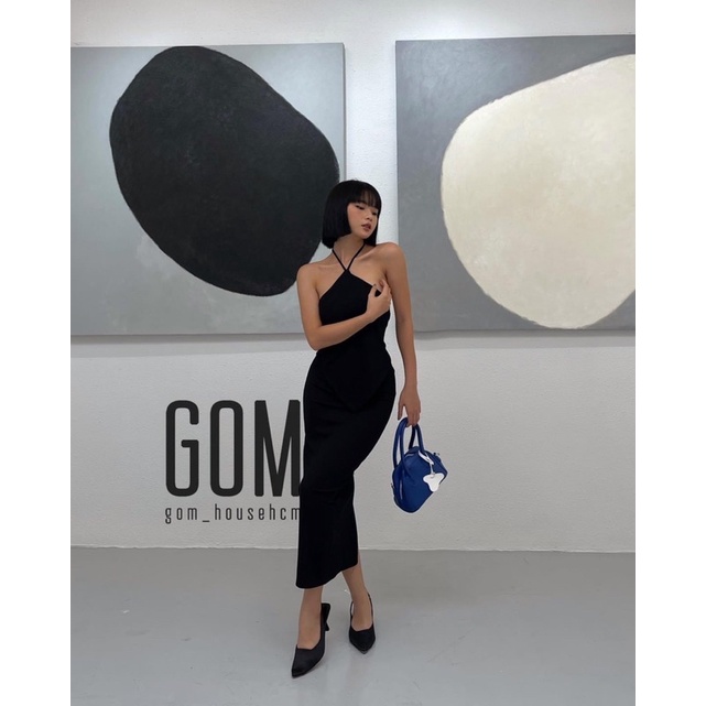 Áo yếm kèm chân váy (Ảnh shop chụp)