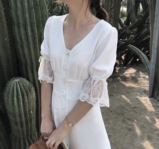 Đầm cổ V tay lưới thêu ren (có cận vải)
