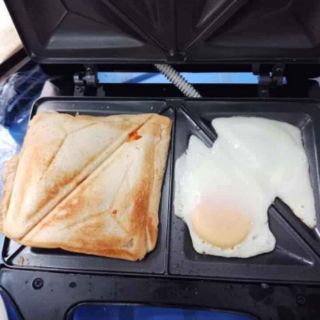Máy làm bánh Nikai