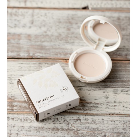 PHẤN PHỦ SE KHÍT LỖ CHÂN LÔNG INNISFREE NO SEBUM BLUR PACT