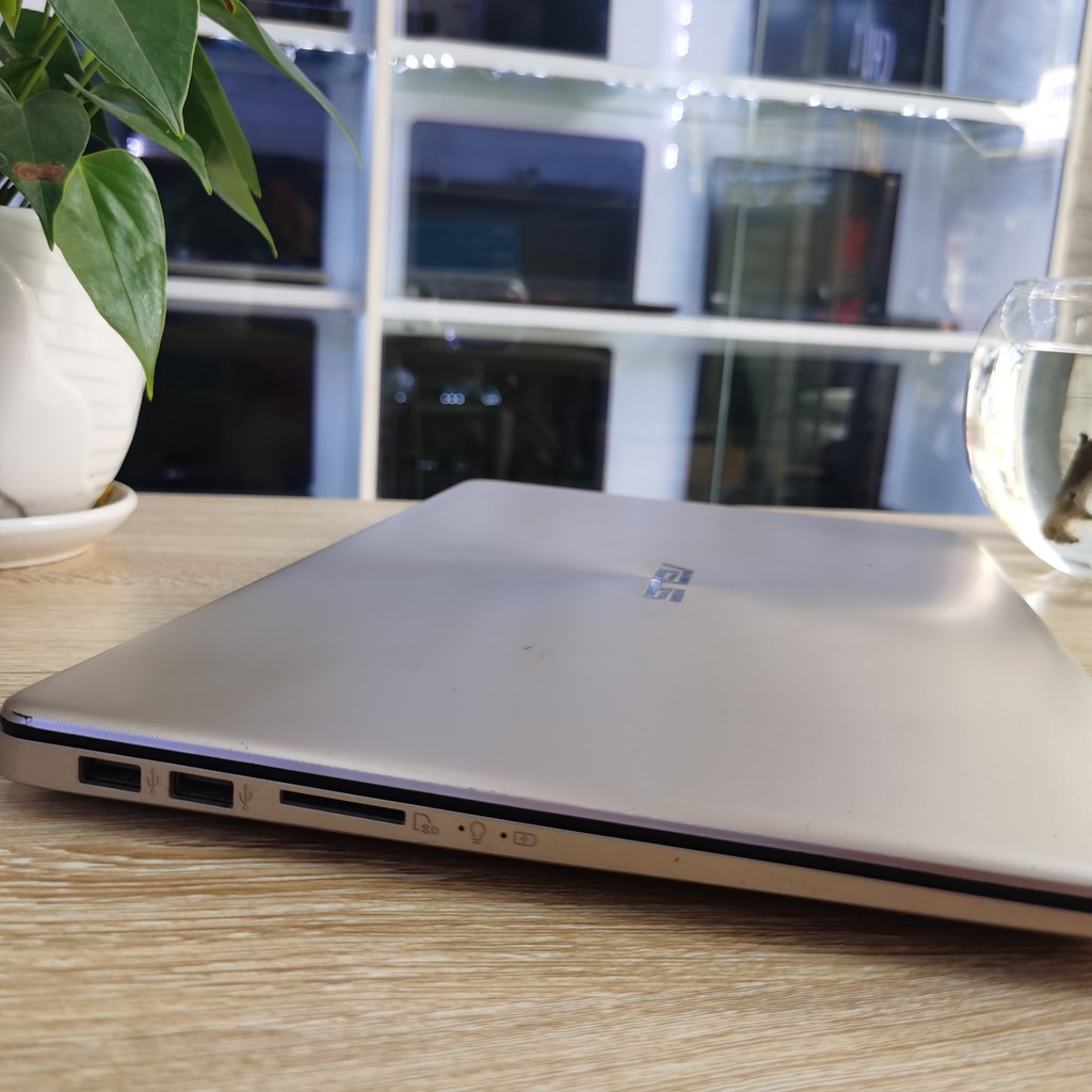 Laptop học tập, chơi game siêu đẹp Asus A510U core i5-8250, ram 4GB, ssd 120GB, VGA MX130, màn 15.6