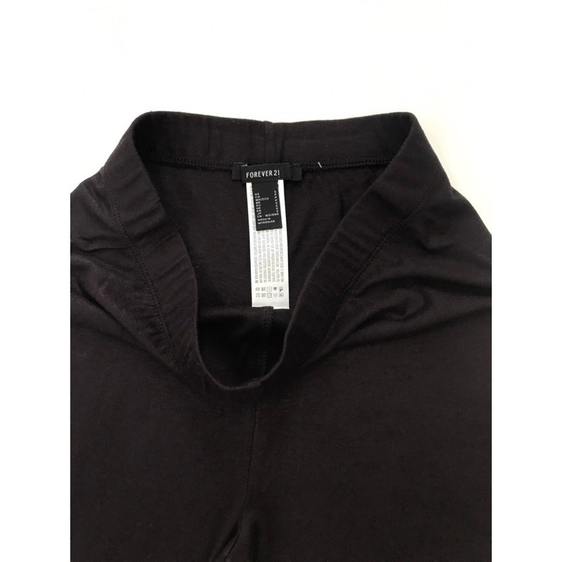 Áo croptop f2.1 form rộng và quần biker Cham.pi.on mẫu mới