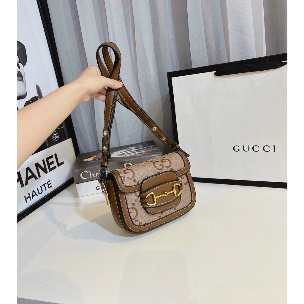 Túi xách nữ Gucci hà hồ,  túi đeo chéo móng ngựa họa tiết thổ cẩm size 18cm
