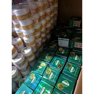 Kem trà xanh green tea