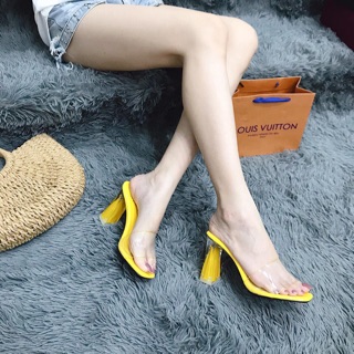 Guốc trong 9f Sz :35/39
