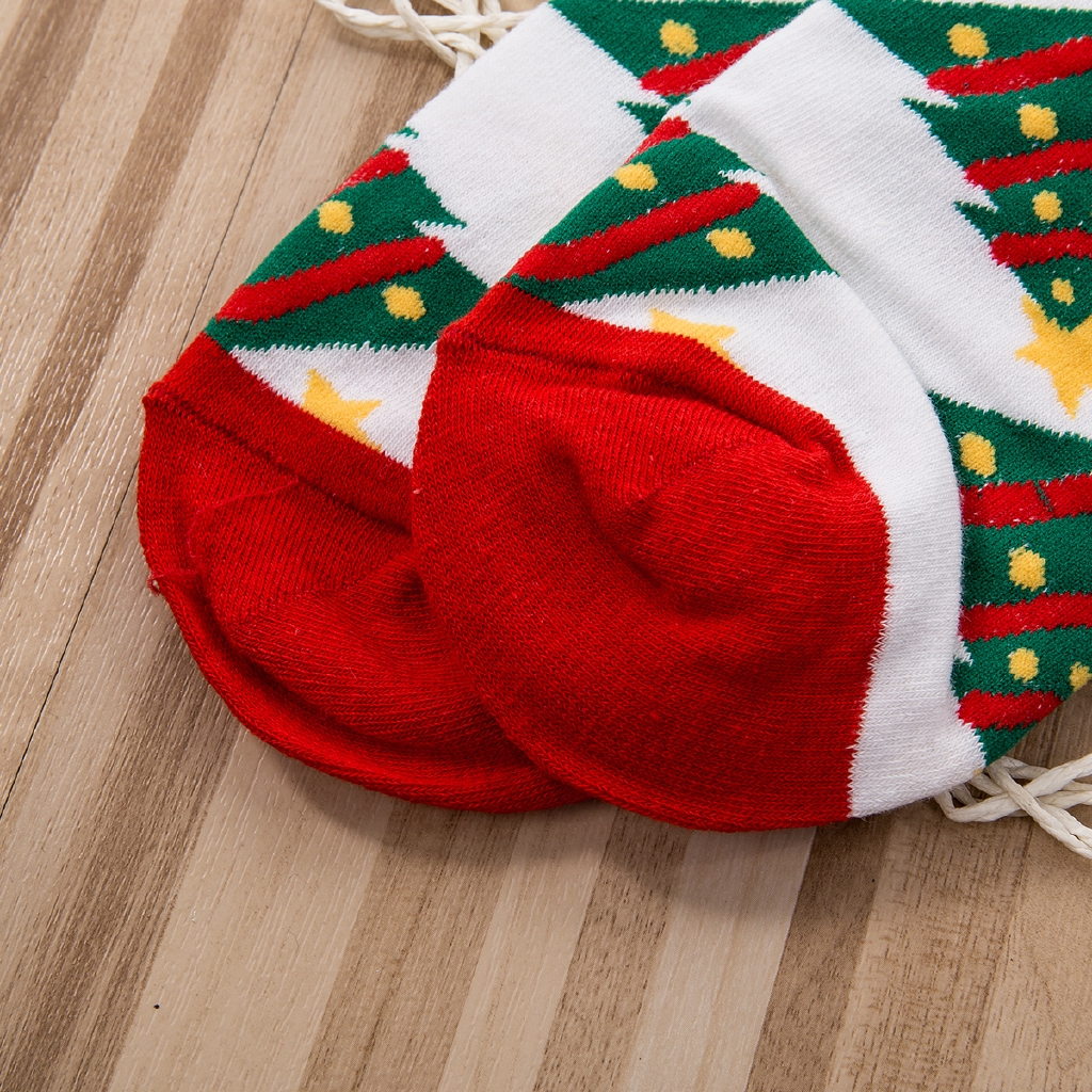 Vớ cotton họa tiết Giáng Sinh ngộ nghĩnh dành cho nam nữ