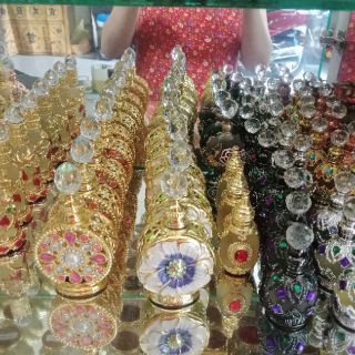 Tinh dầu dubai thiết kế cao cấp.