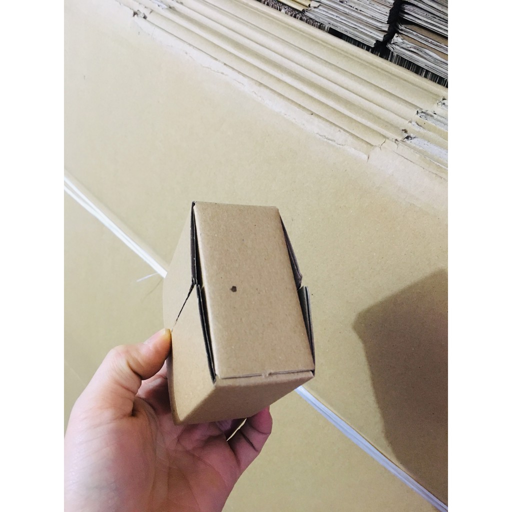 COMBO 50 thùng carton 8x8x4 đóng hàng cứng cáp