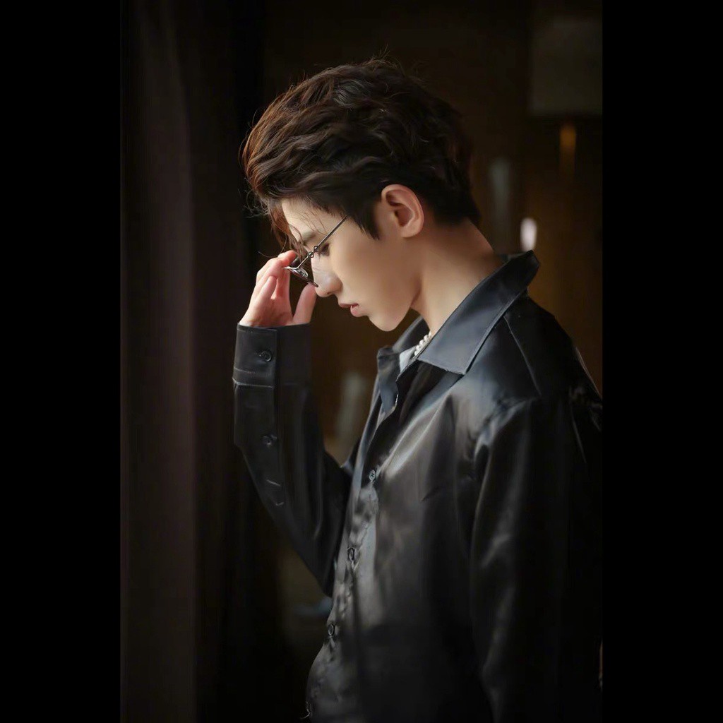 Sơ mi nam tay dài Satin sang trọng lịch lãm - Premium Satin Shirt