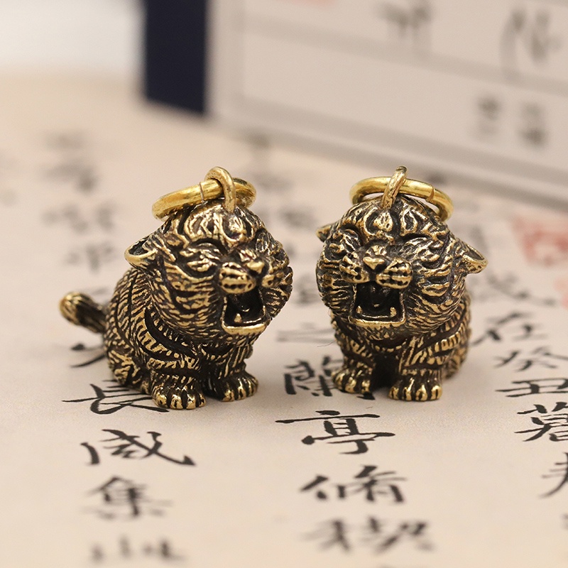 Phụ Kiện Trang Trí Bằng Đồng Thau Độc Đáo