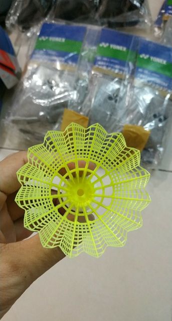 Quả cầu lông nhựa (hộp 6 quả) - Chính hãng Yonex- Ống cầu lông nhựa Yonex Mavis 10