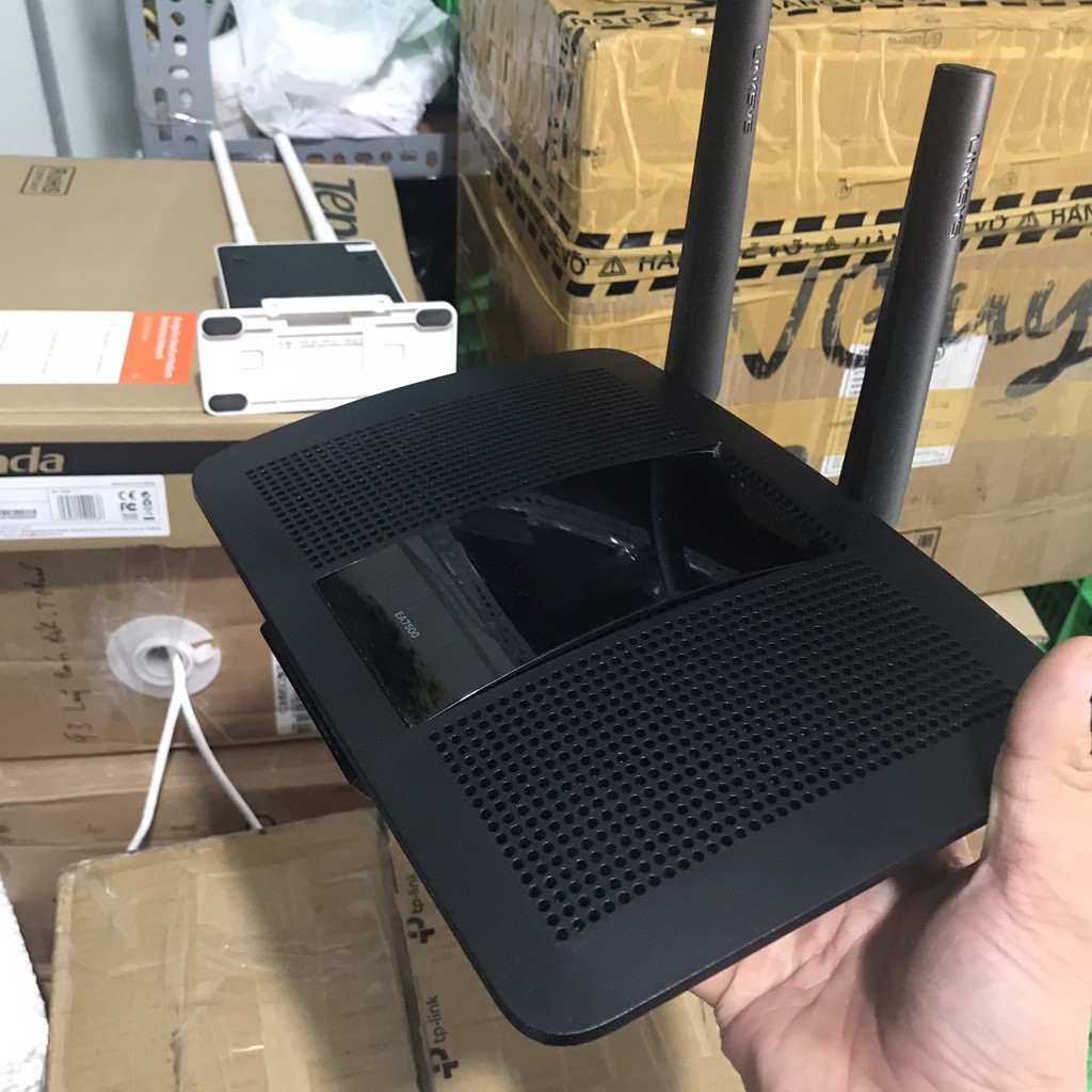 Bộ phát wifi chuẩn AC 1900 mumimo linksys ea7500 hàng qua sử dụng, còn rất đẹp