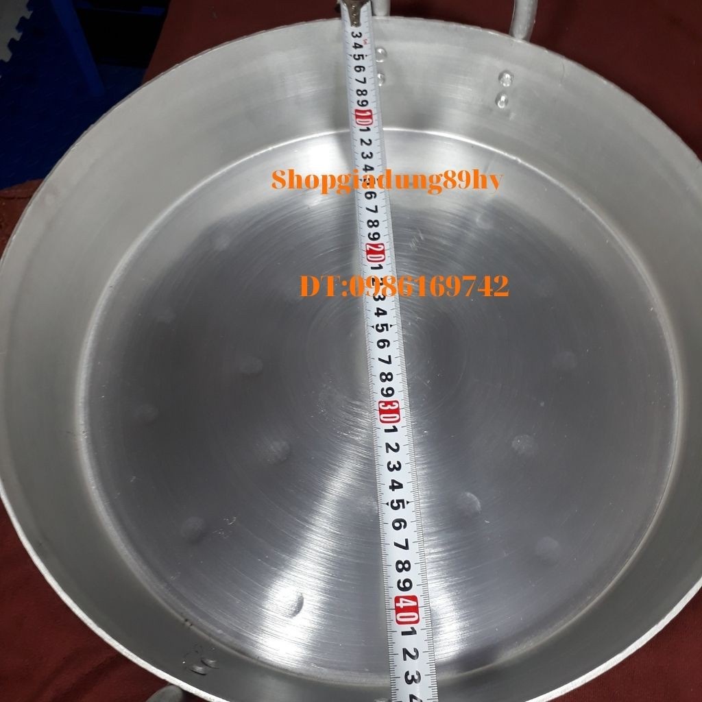 Chảo nhôm gò đắy bằng đủ cỡ dùng để rán bánh khoai,bánh chuối,bánh ngô, xào, nấu