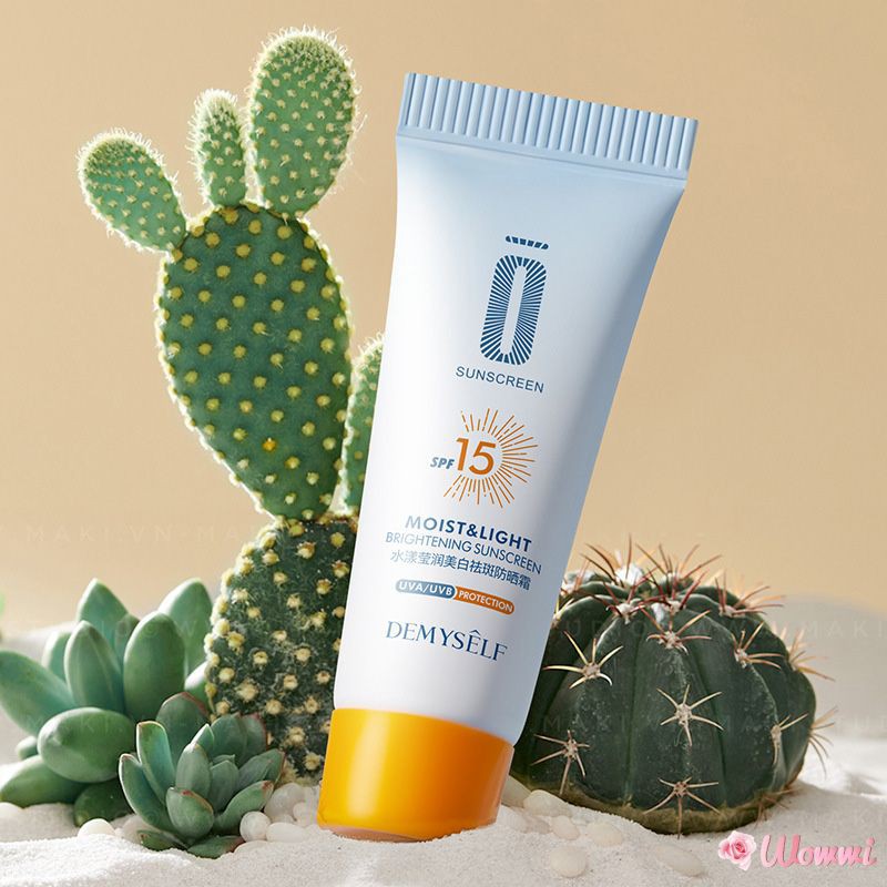Kem Chống Nắng Spf 15 Làm Trắng Dưỡng Ẩm Kiểm Soát Dầu Cho Da Mặt Và Cơ Thể