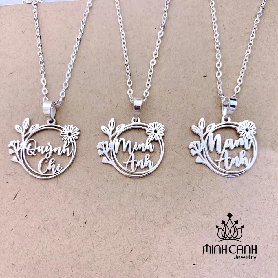 Dây Chuyền Hoa Khắc Tên Cho Bé Minh Canh Jewelry